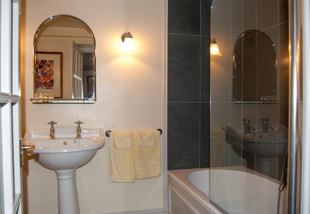 Number 5 Bed & Breakfast Shaftesbury Rom bilde